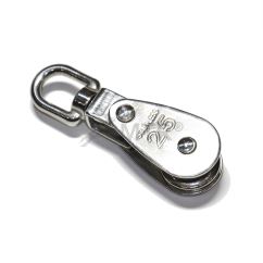 Kladka jednoduchá celokovová s okem výkyvná, nerez A4